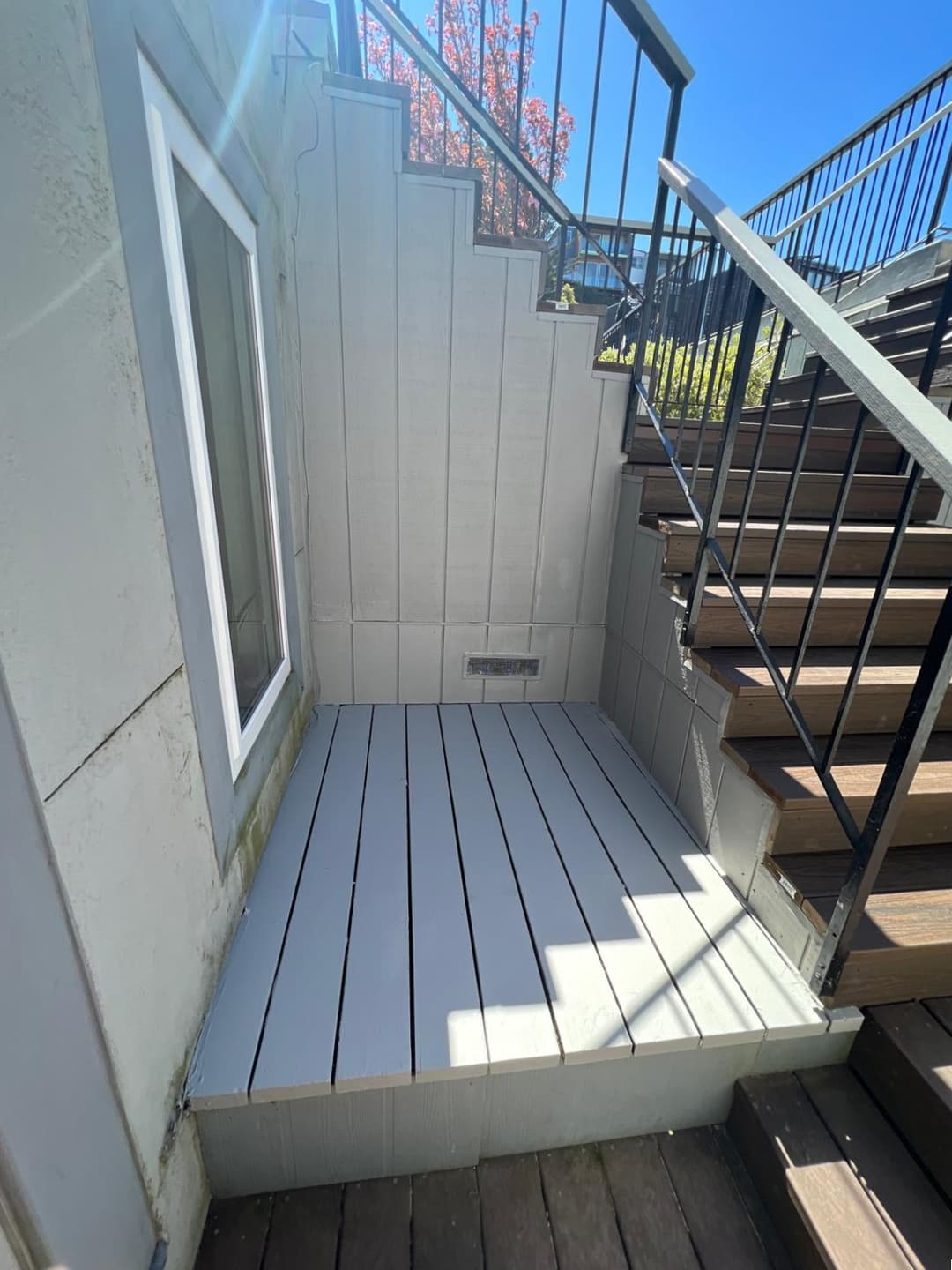 picture of newly installed deck