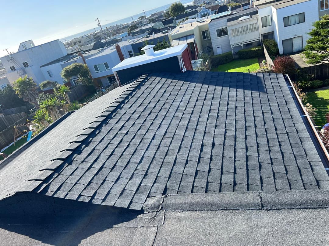 picture of a newly installed roof